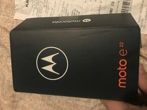 Motorola Motto e 22 elado telefon