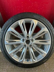 Volkswagen R19 Verona - 235/40 r19 - 1