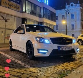 Mercedes-Benz C300 4Matic AMG Packet V6