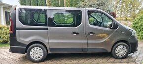 RENAULT TRAFIC BUS - 9 MIESTNY