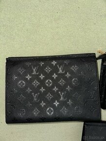 Louis Vuitton pouch bag