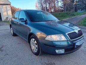 ŠKODA OCTAVIA 2 II 1.6 Mpi Benzín