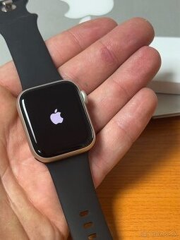 Apple Watch SE 2 40mm Starlight - rok záruka