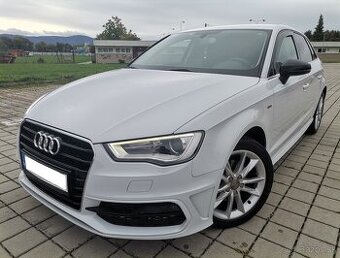 AUDI A3 SPORTBACK 1.6 TDI S-LINE