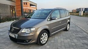 Volkswagen Touran 1.4 TSI DSG 103kw