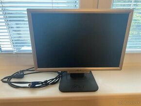 LCD monitor Asus 19 palcovy - 1