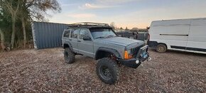 Kupim Jeep cherokee xj 2.5 benzin