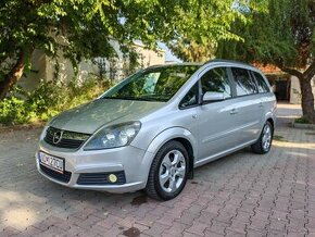 Opel Zafira 1,6 benzín