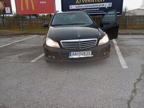 Predám Mercedes Benz c200