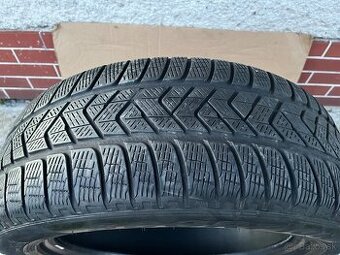 235/55 R19 Pirelli zimná pneu. 1ks.