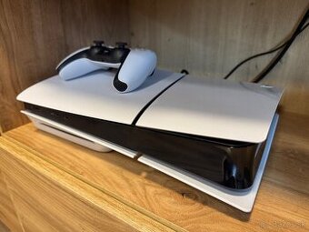 Playstation 5 Slim s mechanikou