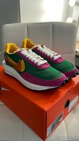 Nike x Sacai Waffle “Pine Green” - 1