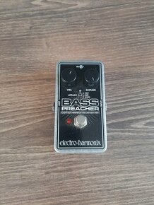 basgitarový efekt electro harmonix bass preacher