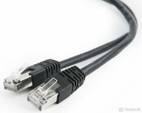 Predám sieťový kábel Cat5e RJ45 1,5m - čierny