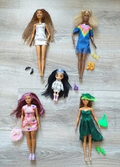 Nehraná bábika Barbie modelka, Extra Fly Mini