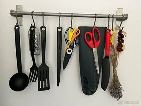 Závesný systém kuchyňa Ikea