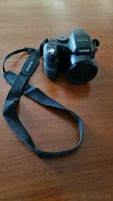 FujiFilm FinePix S2000HD