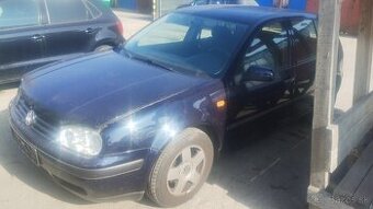 Rozpredám vw golf IV 1,6 benzin 74kw kód motora AKL