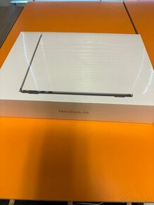 MacBook Air M2 13.6 8/256 GB - NEROZBALENÝ