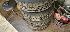 Pneu 215/70 r16