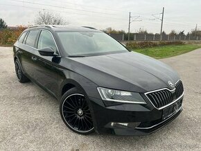 Škoda Superb Combi 2.0 TDi 7°DSG STYLE Webasto Panorama ACC