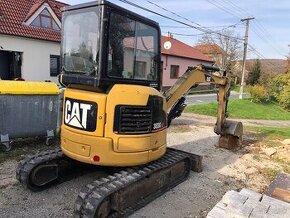 Bagr cat 303 CR (novy motor)