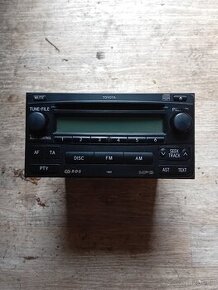 Toyota  Hilux 2007 original radio