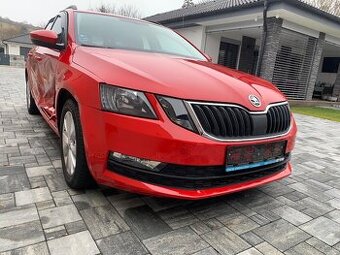 Predám ľahko havarovanú Škoda Octavia 1.6 TDi 85kw 12/2017.