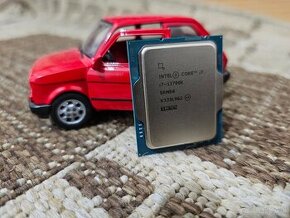 Intel Core i7-13700K 16 jadier