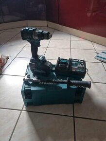 Makita akumulátorový skrutkovač 40v hp001g d201