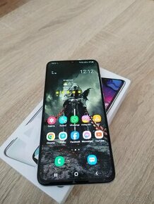 Predam samsung galaxy A70 plne funkcny prasknute skličko - 1