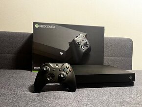 Xbox One X 1TB