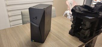 ASUS ROG Strix G10CE-51140F1470