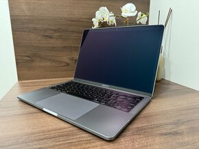 Macbook Pro 13 2019 16GB RAM - 1