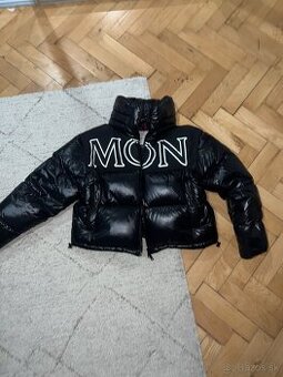 Bunda Moncler - 1