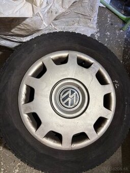 Zimné pneu NOKIAN 195/65/R15 91T + disky s Puklicami #VW