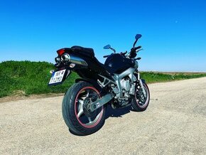 Yamaha FZ6