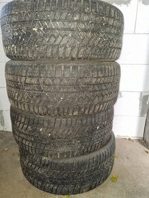 Zimne pneumatiky 275/45R20