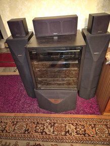 Sony Coloseum Dolby pro logic 560W