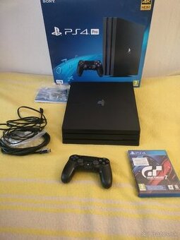 Playstation 4 pro 1TB+ ovladač + hra