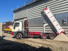 Iveco 6x4 trojstranný vyklapač + Hydraulicka ruka