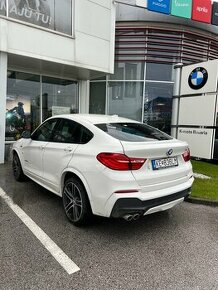 BMW X4 3,0d - 1