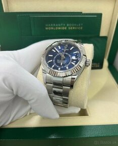 Rolex SkyDweller 42mm blue dial ref. 326934