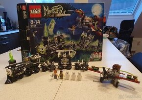 Lego monsters fighters 9467 vlak