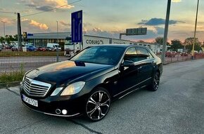 Mercedes Benz Eclass 220 AT