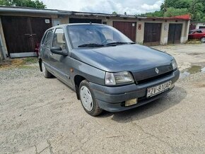 Renault clio - 1