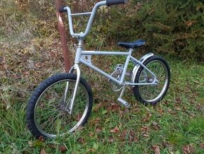 Predam bmx 20 velamos v renovácii