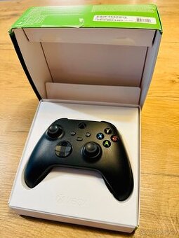 Xbox one ovladac/joystick