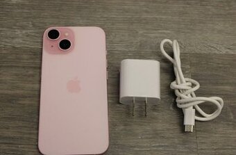 Predam iPhone 15 pink 128gb odblokovaní ako nový