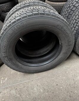 Predám 295/60R22,5